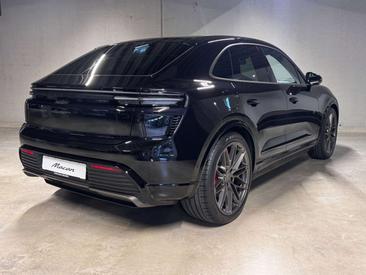 Porsche Macan Electrique Turbo — photo 6