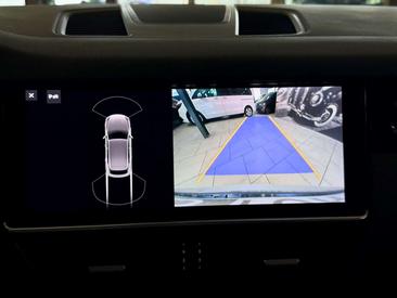 Porsche Cayenne III — photo 25