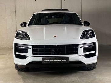 Porsche Cayenne III E-Hybrid Black Edition — photo 5