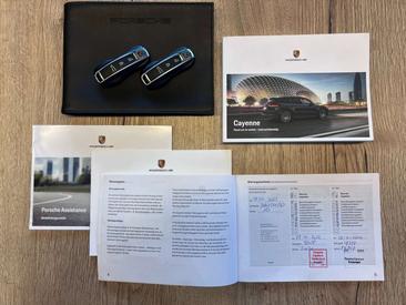 Porsche Cayenne III E-Hybrid — photo 35