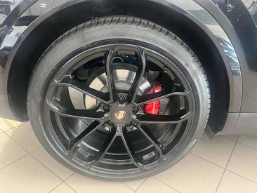 Porsche Cayenne III — photo 7
