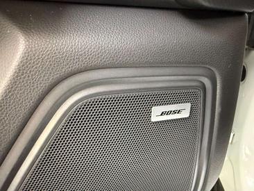 Porsche Macan Electrique S — photo 16