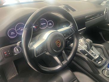 Porsche Cayenne III — photo 12