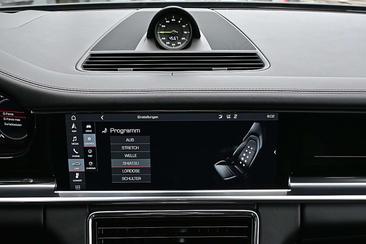 Porsche Panamera II E-Hybrid — photo 19