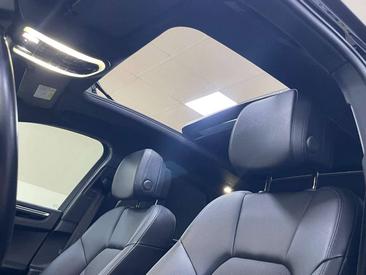 Porsche Macan Electrique S — photo 5