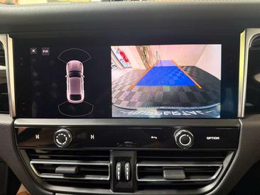 Porsche Macan Electrique S — photo 20