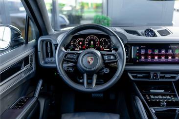 Porsche Cayenne III E-Hybrid — photo 16