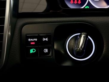Porsche Cayenne III — photo 43