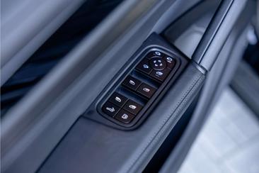 Porsche Cayenne III E-Hybrid — photo 17