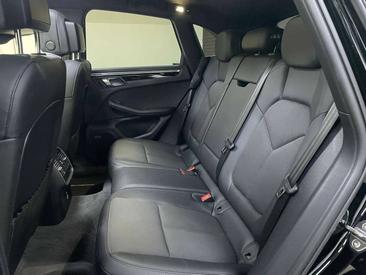 Porsche Macan Electrique S — photo 8