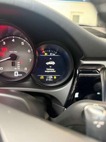Porsche Macan Electrique S — photo 22