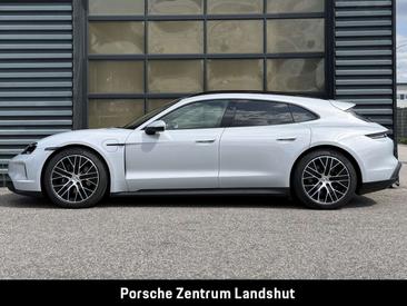 Porsche Taycan — photo 3