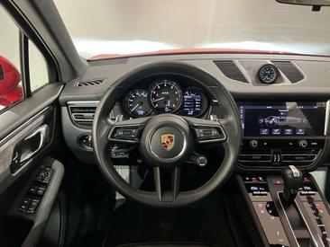 Porsche Macan Electrique GTS — photo 20