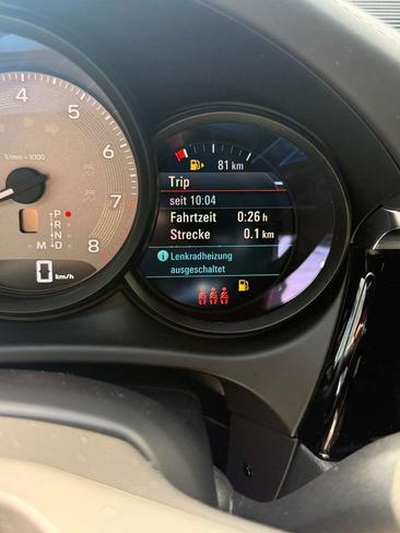Porsche Macan Electrique S — photo 23