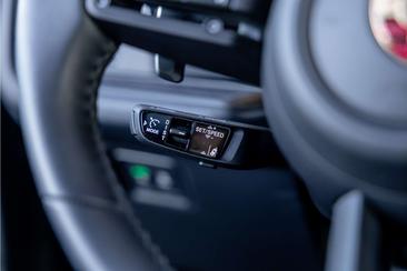 Porsche Cayenne III E-Hybrid — photo 21