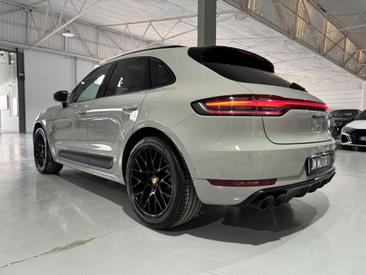 Porsche Macan Electrique GTS — photo 6