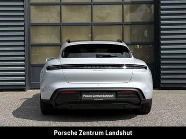 Porsche Taycan — photo 5