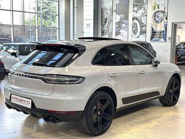 Porsche Macan Electrique Base — photo 4