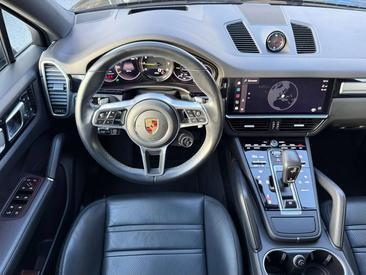 Porsche Cayenne III Turbo Platinum Edition — photo 34