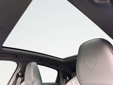 Porsche Cayenne III E-Hybrid — photo 11