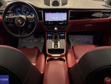 Porsche Macan Electrique Base — photo 4