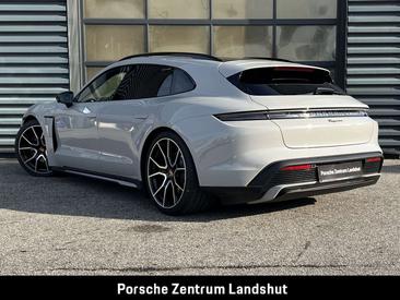 Porsche Taycan Black Edition — photo 4