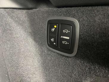 Porsche Macan Electrique GTS — photo 43