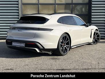 Porsche Taycan Black Edition — photo 6