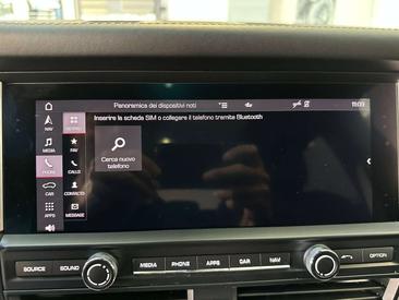 Porsche Macan Electrique Base — photo 15