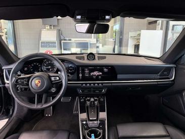 Porsche 992 I Carrera 4S — photo 12
