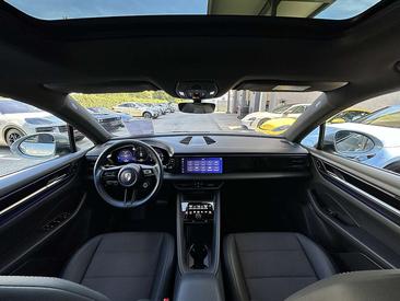 Porsche Macan Electrique — photo 16
