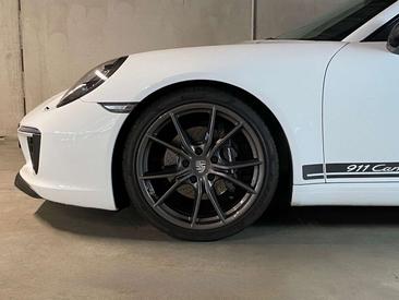 Porsche 991 Carrera — photo 7
