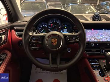 Porsche Macan Electrique Base — photo 9