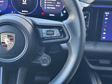 Porsche Macan Electrique — photo 20
