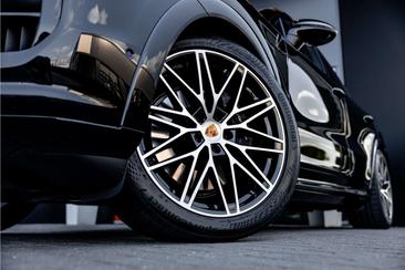 Porsche Cayenne III E-Hybrid — photo 43