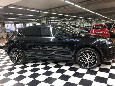 Porsche Macan Electrique Base — photo 8