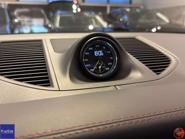 Porsche Macan Electrique Base — photo 14