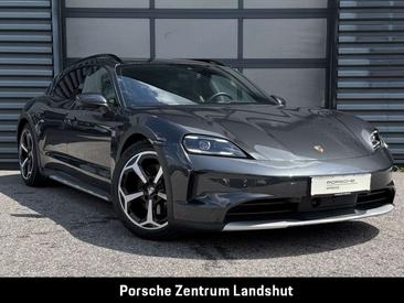 Porsche Taycan — photo 8