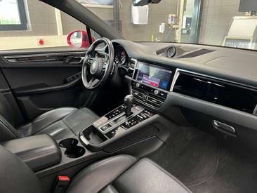 Porsche Macan Electrique — photo 13