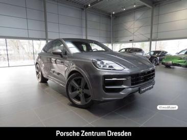 Porsche Cayenne III E-Hybrid — photo 11