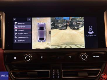 Porsche Macan Electrique Base — photo 32