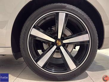 Porsche Macan Electrique Base — photo 49