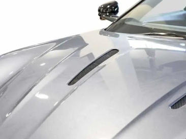 Aston Martin DB12 Volante 4.0 V8 B&W — photo 15