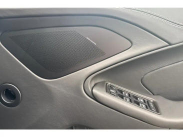 Aston Martin Vanquish II Vanquish S Coupe — photo 19