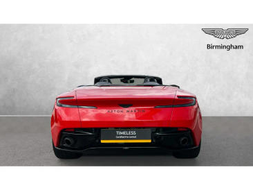Aston Martin DB11 DB11 V8 Volante — photo 13