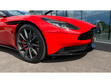 Aston Martin DB11 DB11 V8 Volante — photo 16