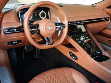 Aston Martin DB12 Volante 4.0 V8 B&W — photo 3