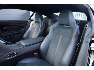 Aston Martin DB11 DB11 V8 Coupe — photo 18