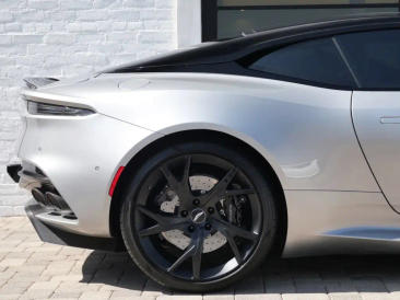 Aston Martin DBS (2018-24) DBS Coupe — photo 14