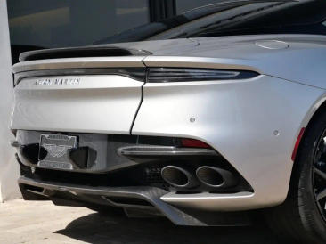 Aston Martin DBS (2018-24) DBS Coupe — photo 15